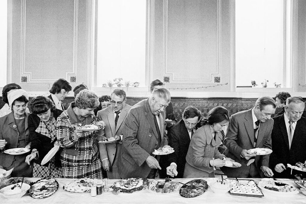 Martin Parr. Banchetto inaugurale del sindaco di
Todmorden. Inghilterra, West Yorkshire, Todmorden, 1977
Da “The Non-Conformists” © Martin Parr/Magnum Photos